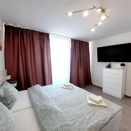 2 In Zentrale Lage Appartement