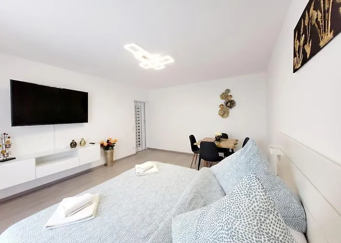 2 In Zentrale Lage Lejlighed Mülheim an der Ruhr